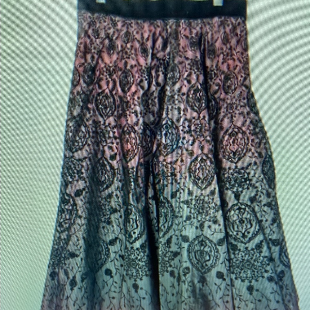 Elegant Black and Pink Patterned Skirt